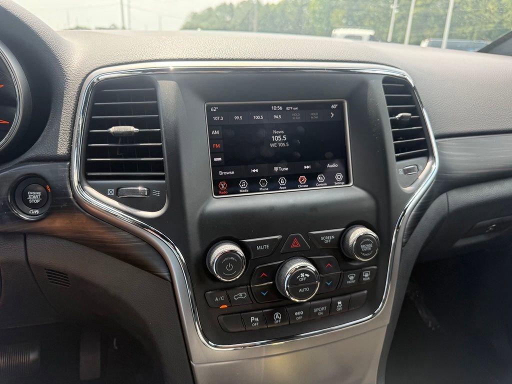 Used 2021 Jeep Grand Cherokee Laredo RWD image 8