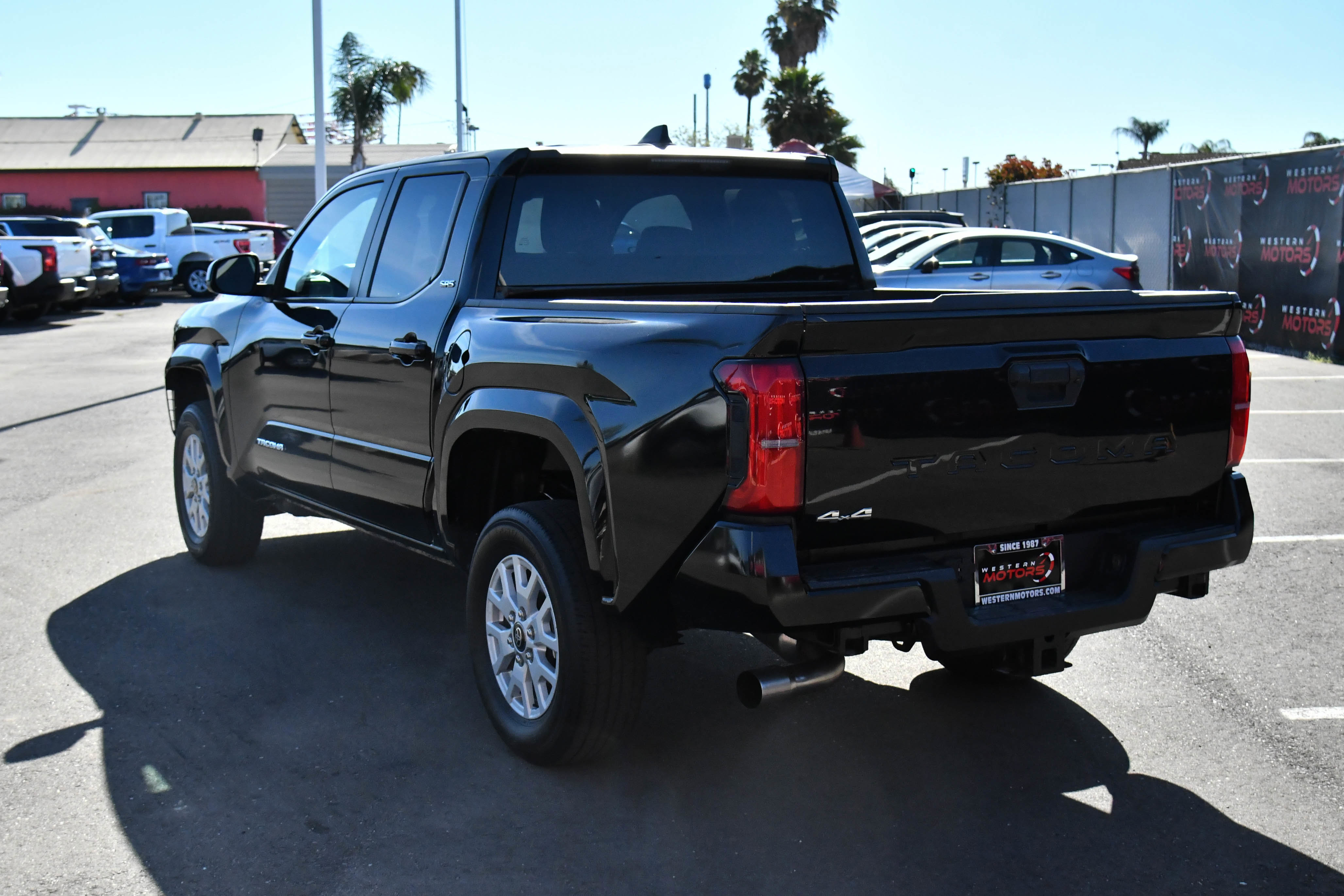 Used 2024 Toyota Tacoma SR5 image 6
