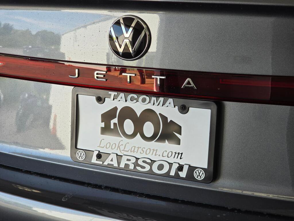 New 2026 Volkswagen Jetta SEL FWD image 14
