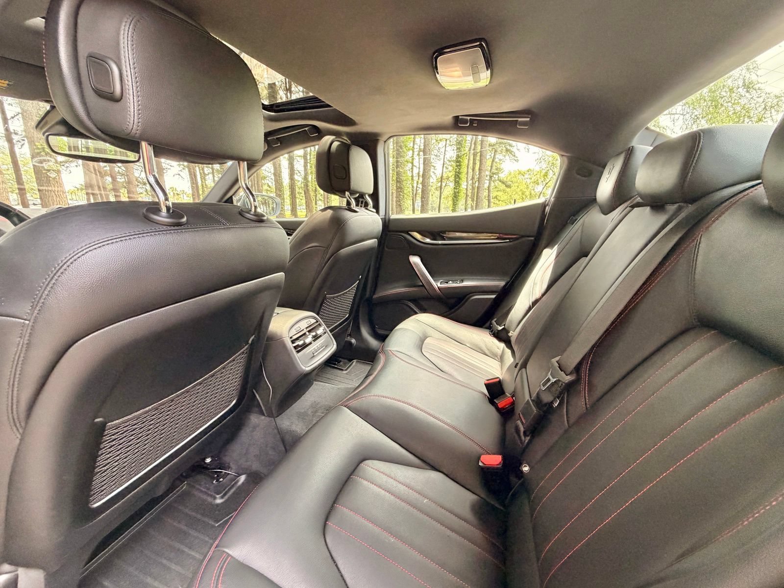 Used 2020 Maserati Ghibli S Q4 AWD/4WD image 15