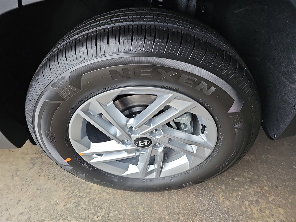 New 2026 Hyundai Tucson SE image 31