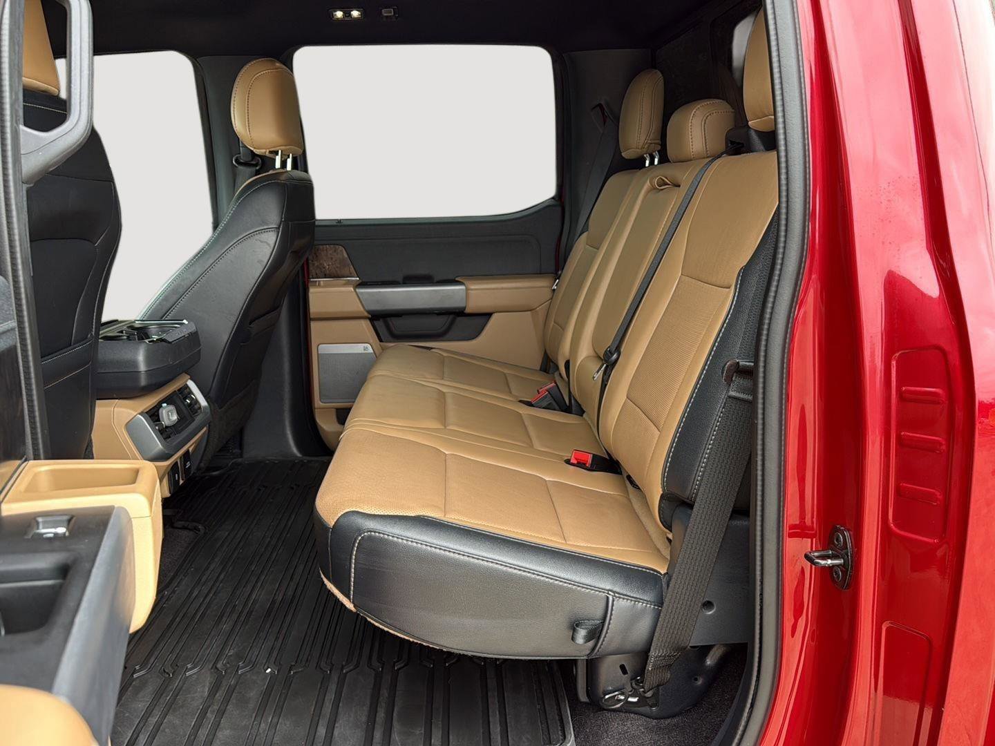 Used 2021 Ford F150 Lariat image 24