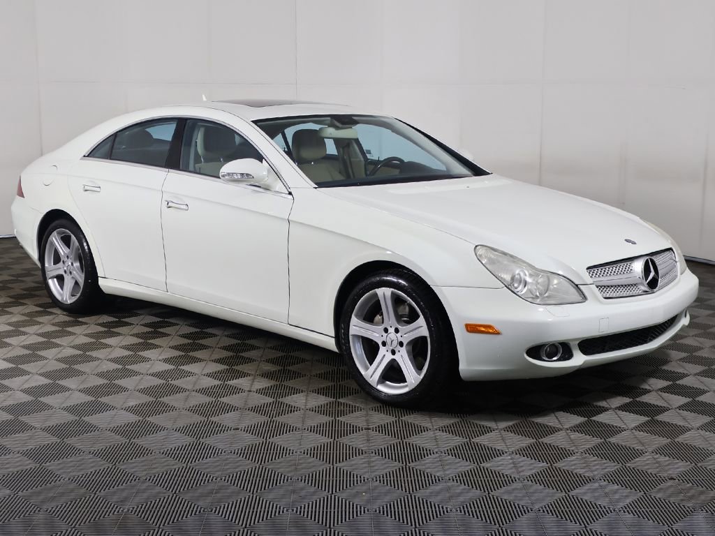 Used 2007 Mercedes-Benz CLS 550 image 2