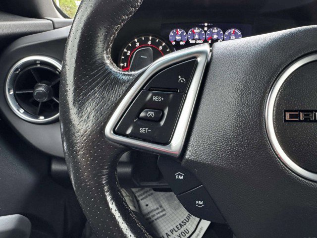 Used 2022 Chevrolet Camaro SS image 31