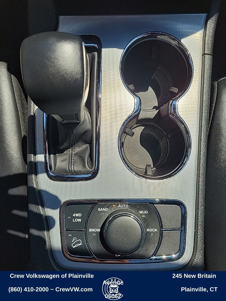 Used 2018 Jeep Grand Cherokee Limited AWD/4WD image 10