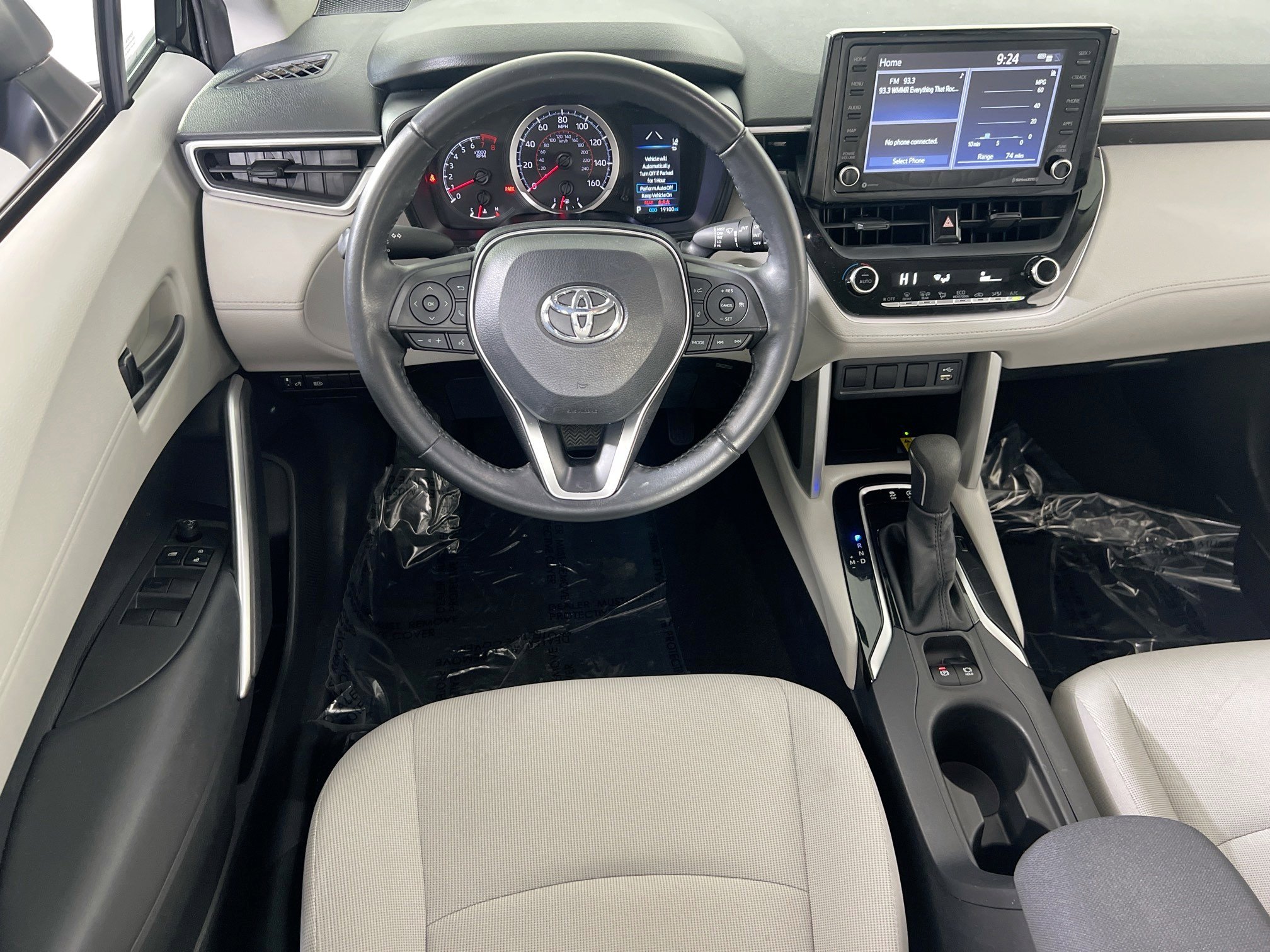 Used 2022 Toyota Corolla Cross LE image 20