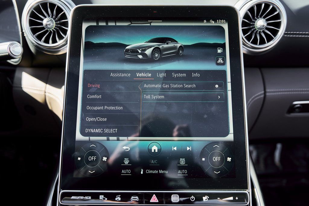 Used 2023 Mercedes-Benz SL 63 AMG 4MATIC image 66