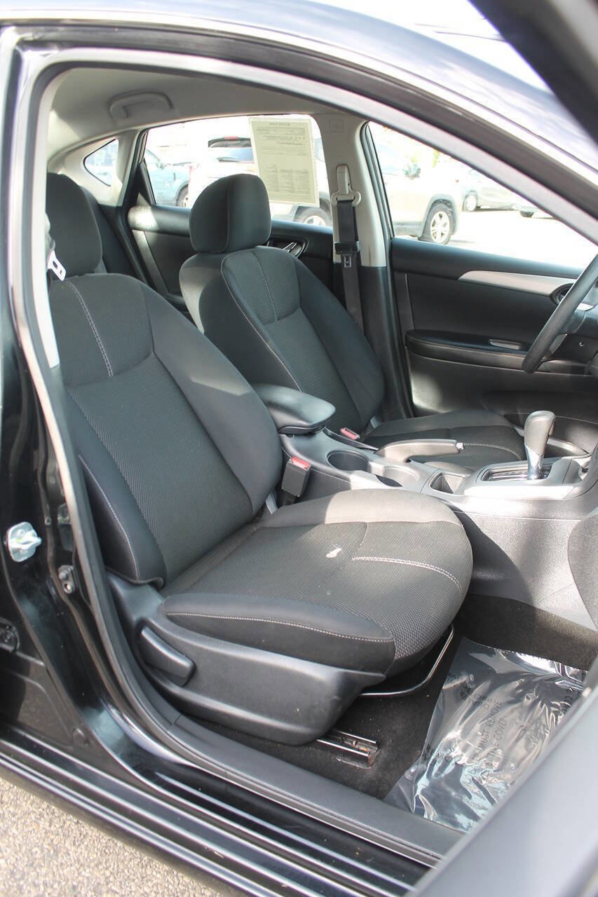 Used 2017 Nissan Sentra S image 22