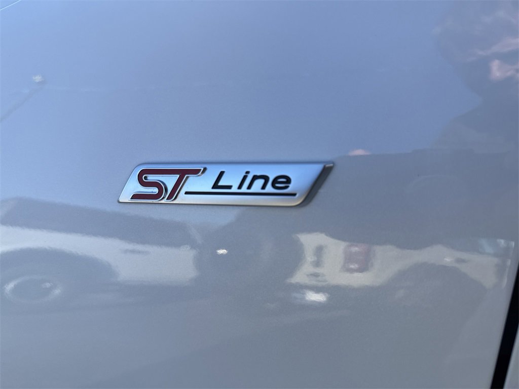 New 2026 Ford Escape ST-Line w/ Tech Pack #1 image 12