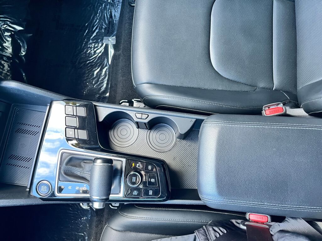 Used 2024 Kia Sportage EX FWD image 20