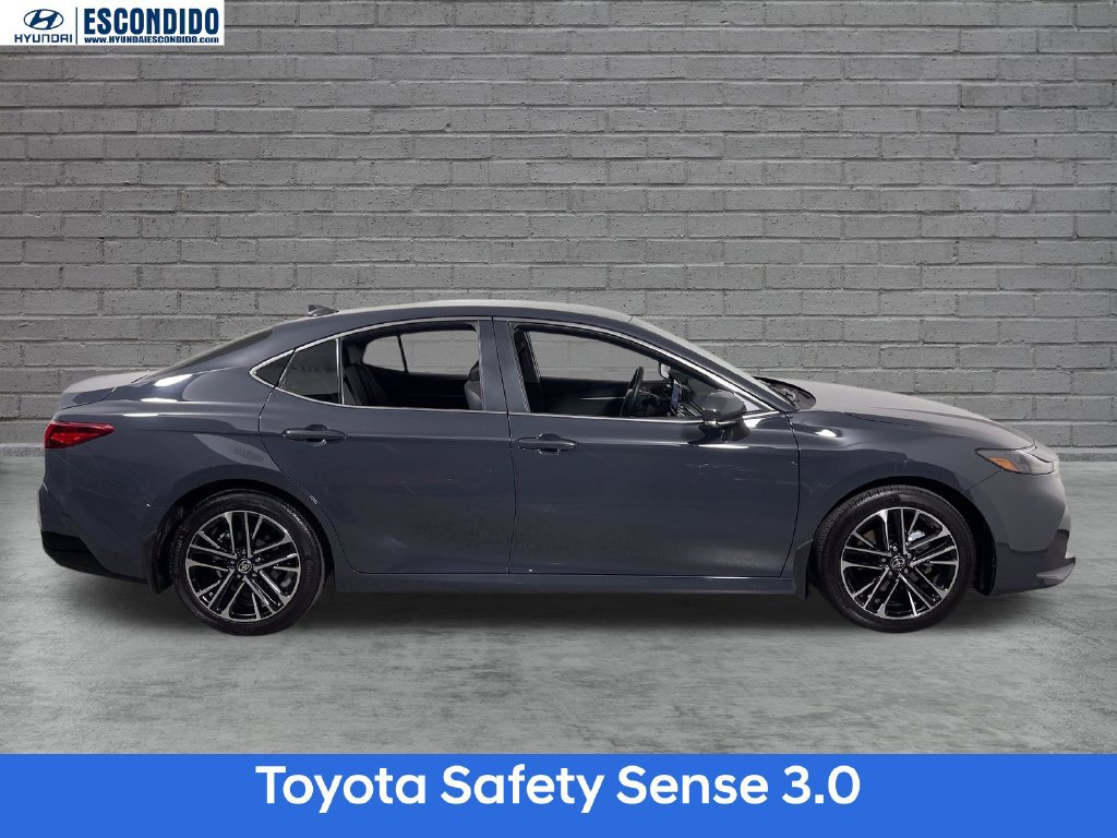 Used 2026 Toyota Camry XLE FWD image 2