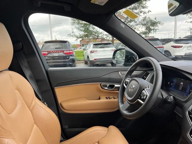 Used 2024 Volvo XC90 B6 Ultimate w/ Protection Package Premier AWD/4WD image 40