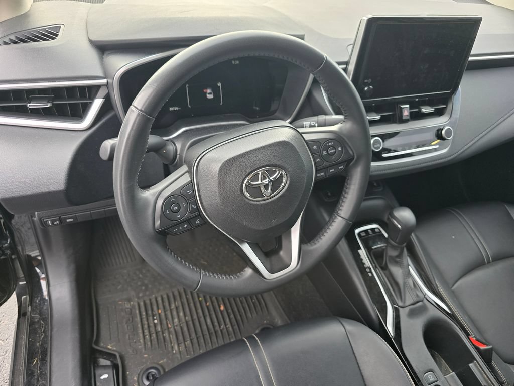 Used 2024 Toyota Corolla XLE FWD image 17