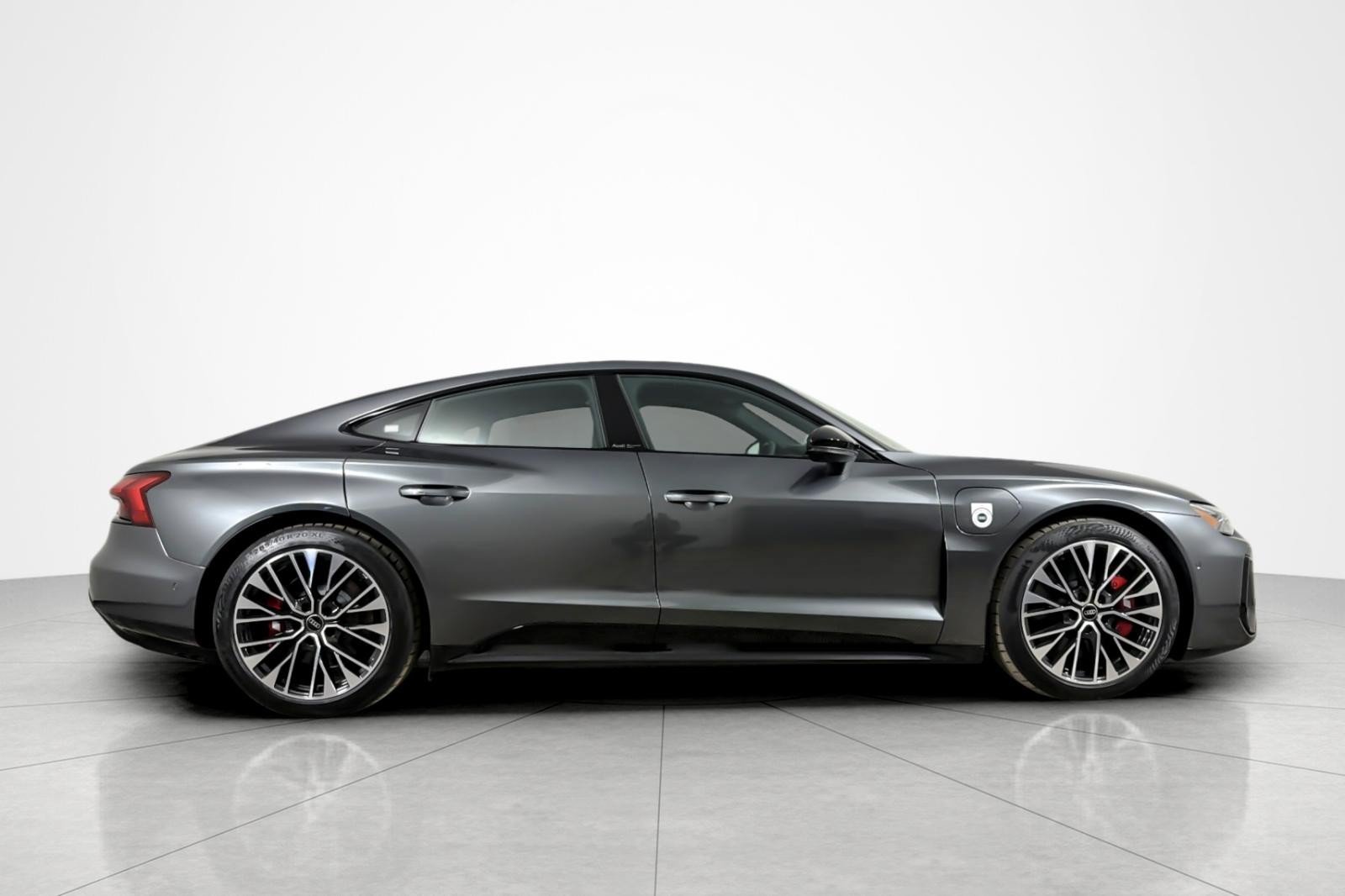 New 2026 Audi S e-tron GT Premium Plus AWD/4WD image 7