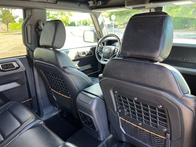 Used 2023 Ford Bronco Badlands w/ Sasquatch Package AWD/4WD image 34