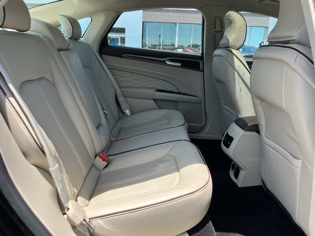 Used 2017 Ford Fusion Platinum FWD image 34