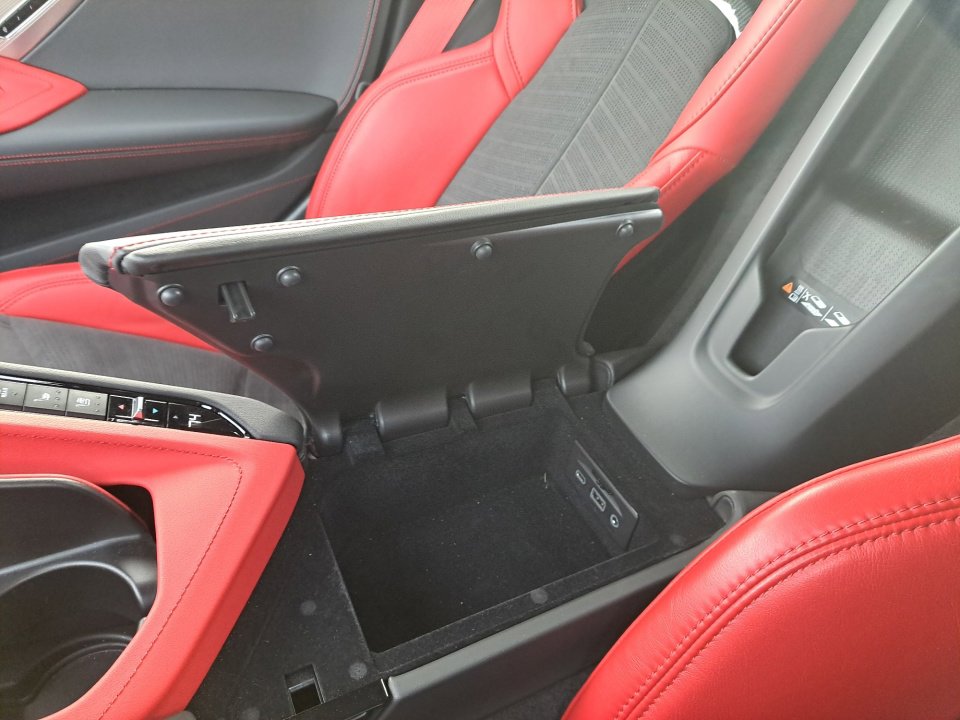 Used 2023 Chevrolet Corvette Z06 image 30