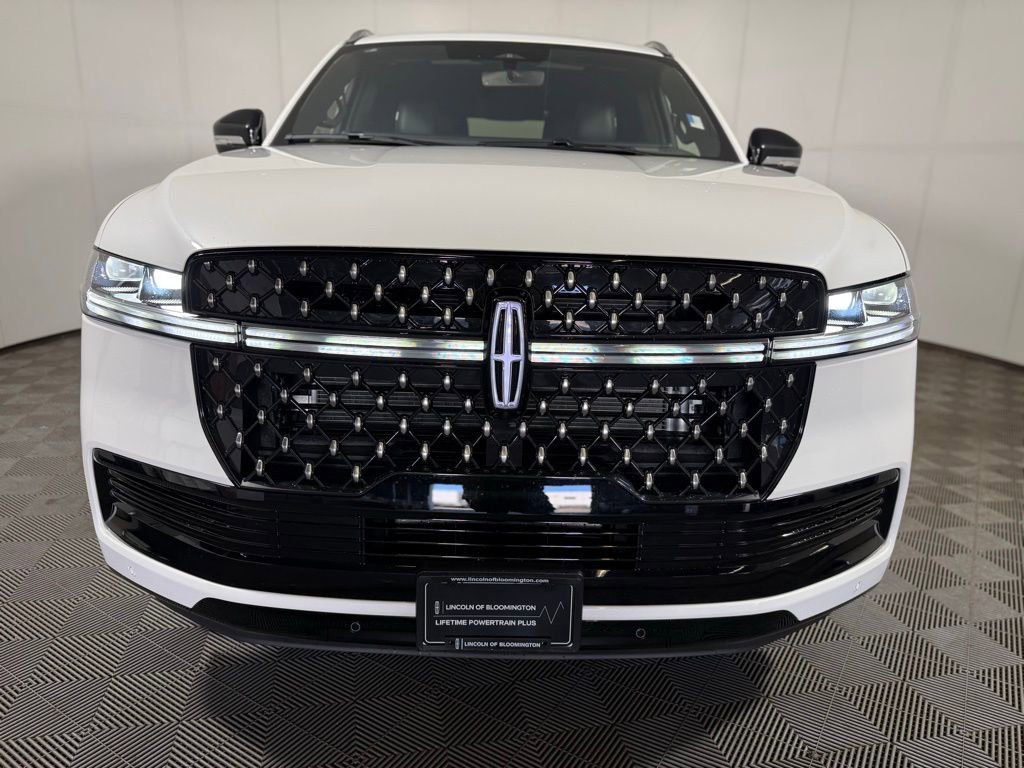 New 2025 Lincoln Navigator L Black Label image 8