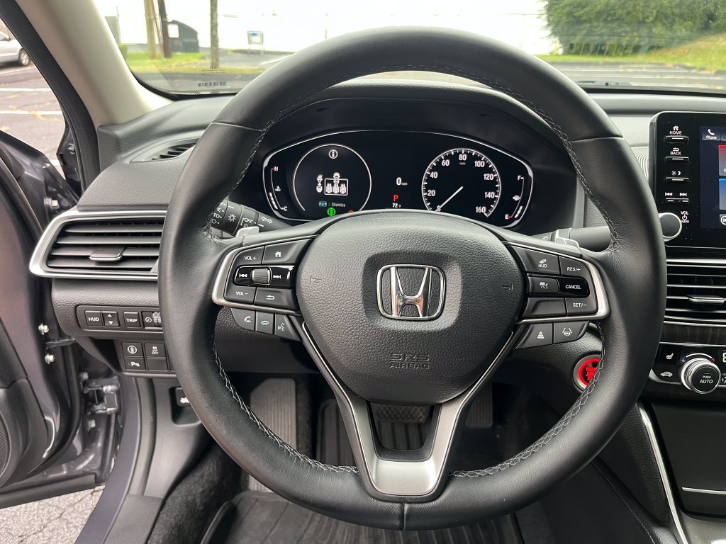 Used 2022 Honda Accord Touring image 13