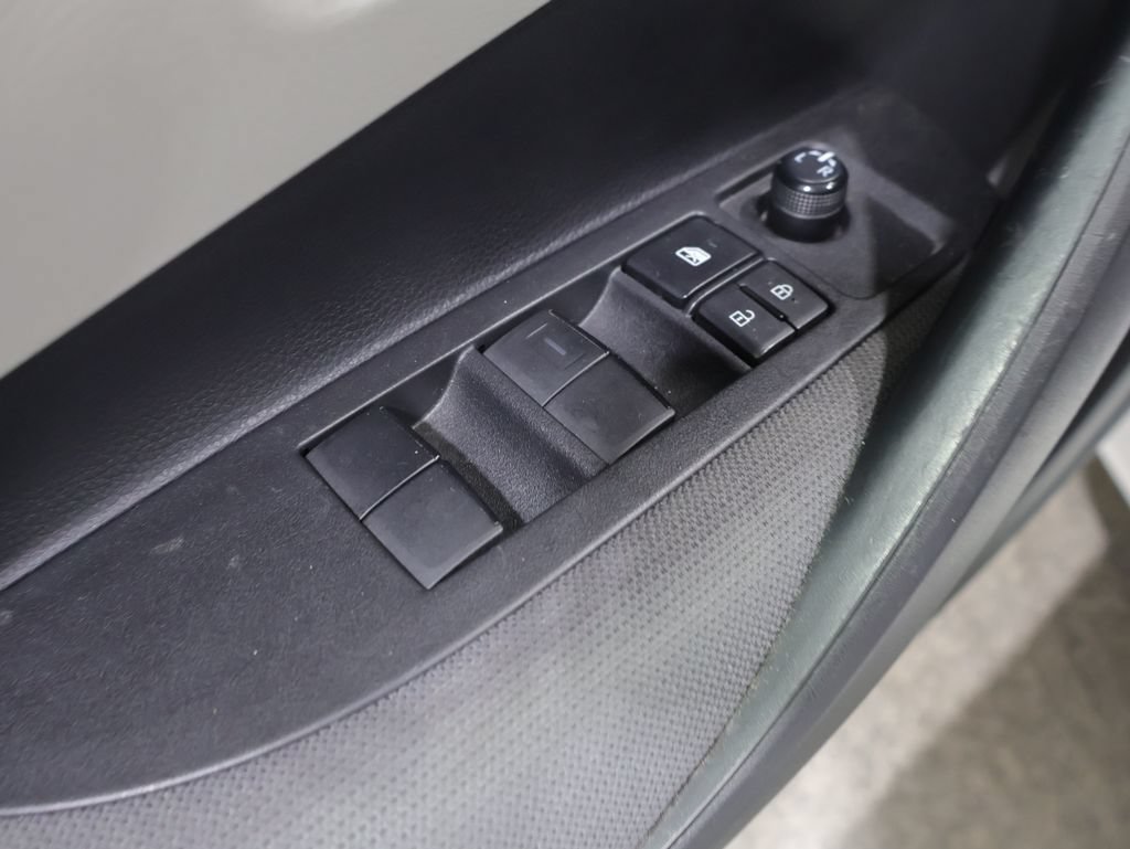 Certified 2023 Toyota Corolla LE AWD/4WD image 15