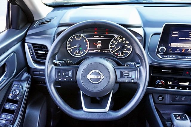 Used 2024 Nissan Rogue SV FWD image 21