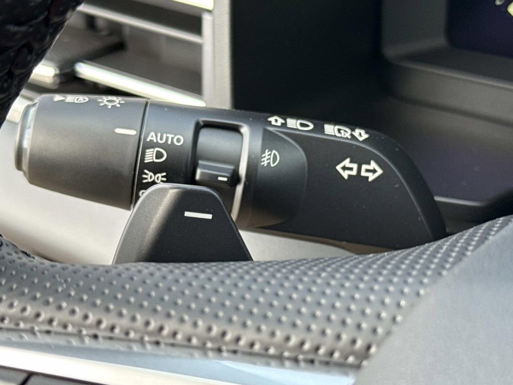 New 2026 Mitsubishi Outlander SE image 37