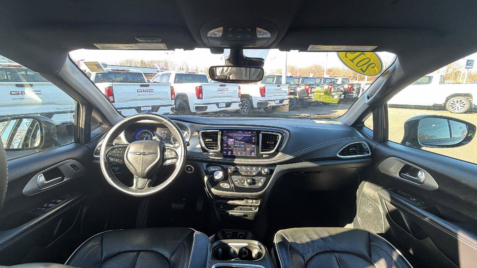 Used 2019 Chrysler Pacifica Limited w/ Advanced Safetytec Group image 24