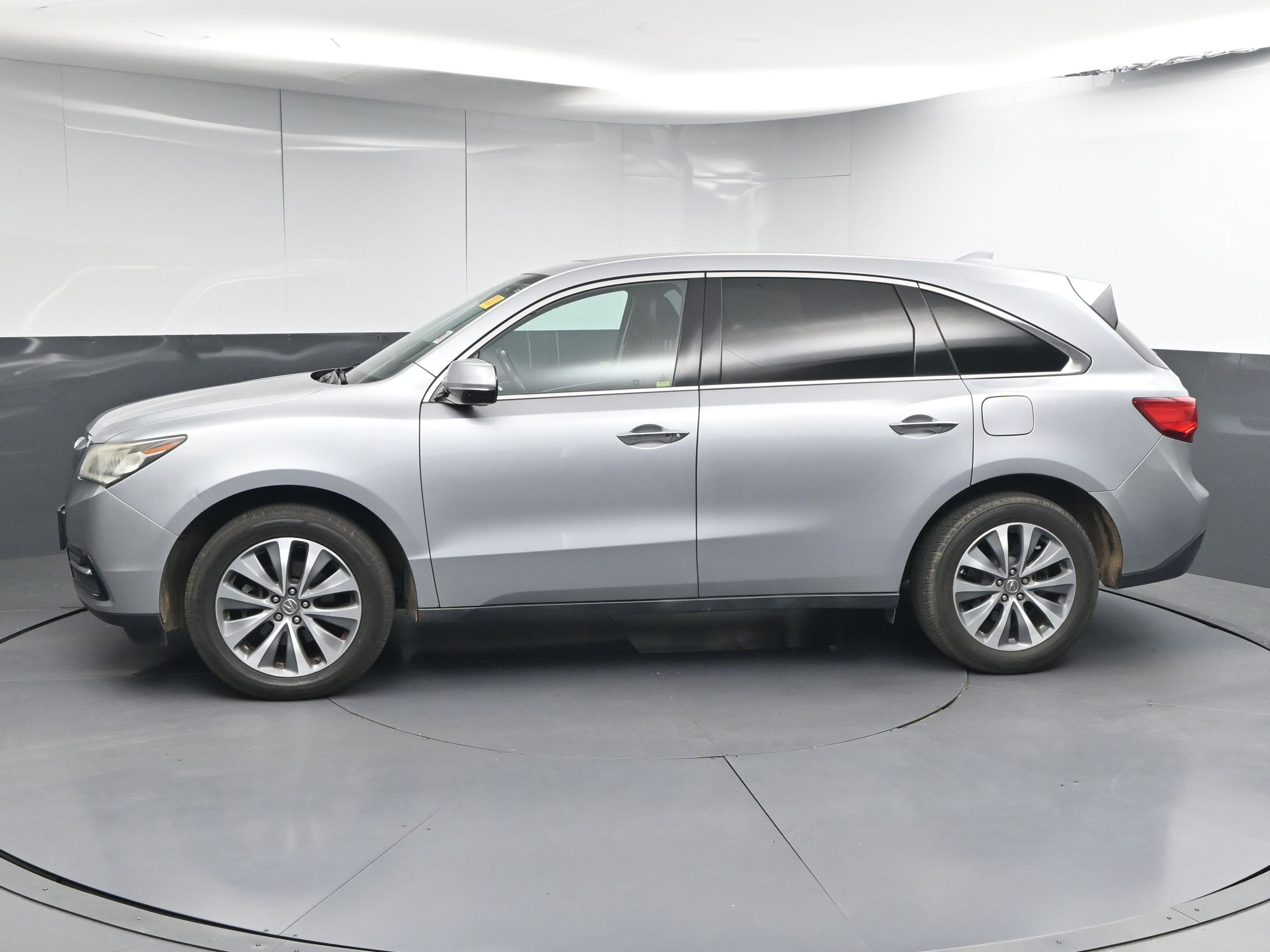Used 2016 Acura MDX FWD w/ Technology Package image 5