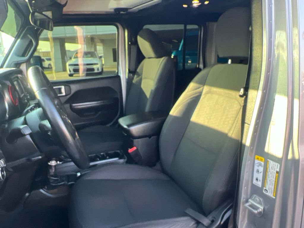 Used 2020 Jeep Wrangler Unlimited Sport S AWD/4WD image 24