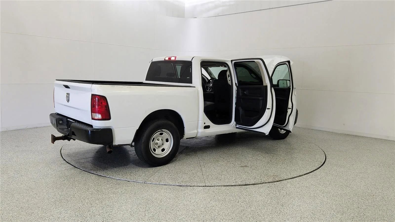 Used 2021 RAM 1500 Tradesman w/ Electronics Group RWD image 12