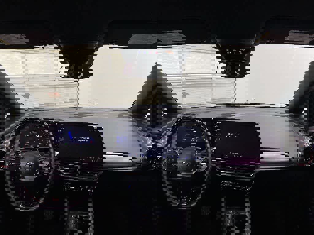 Used 2024 Chevrolet Equinox EV RS image 14