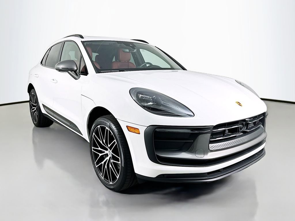 Certified 2026 Porsche Macan Turbo AWD/4WD image 7