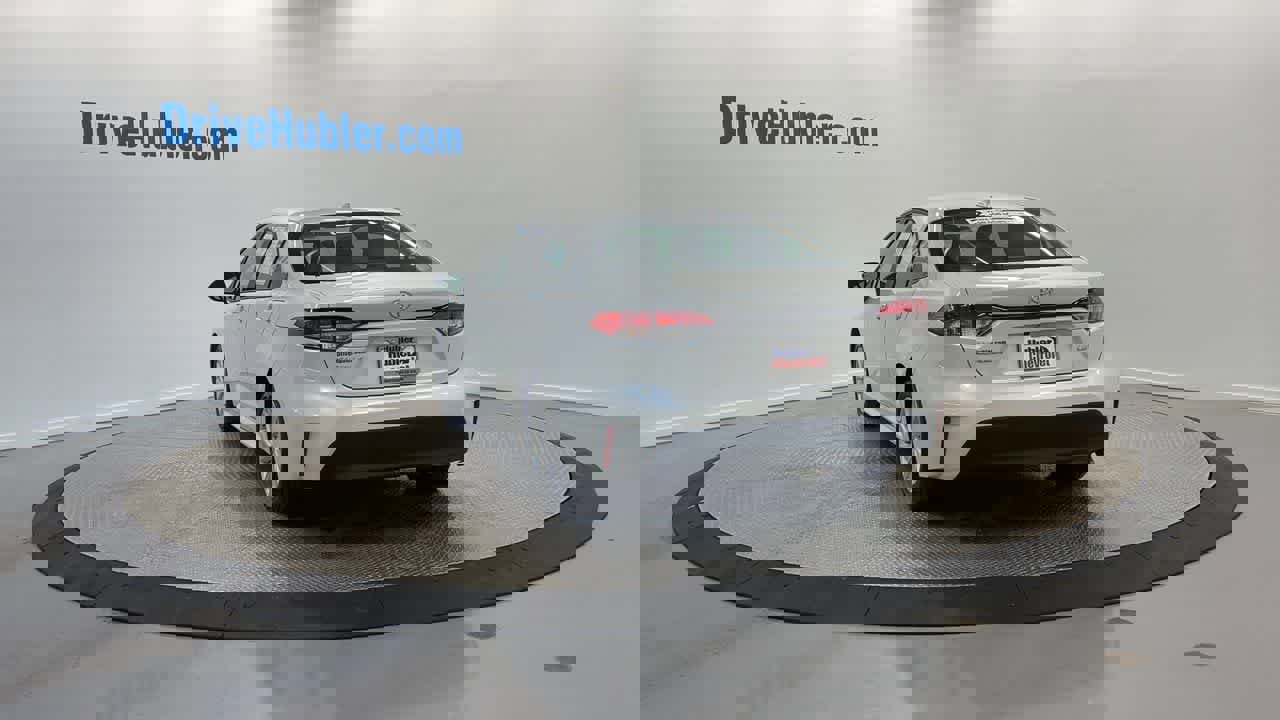 Used 2024 Toyota Corolla LE w/ LE Convenience Package image 9