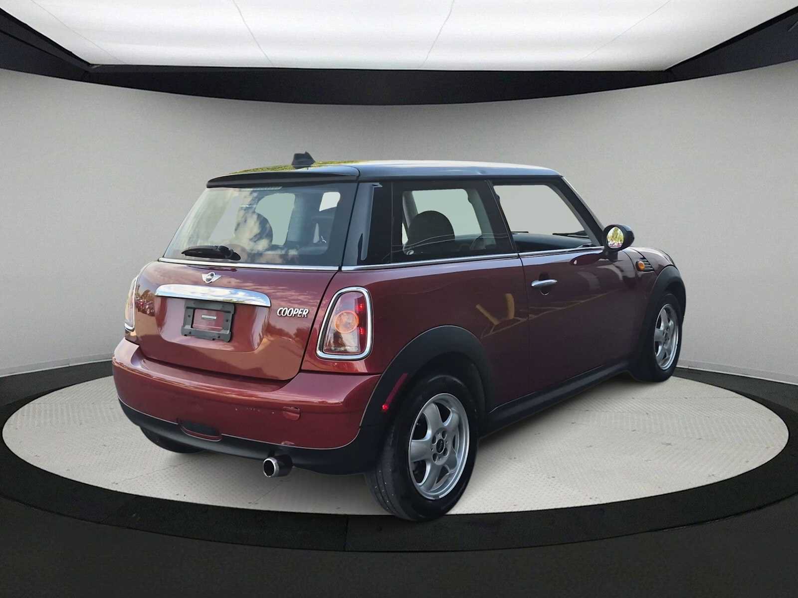 Used 2009 MINI Cooper Hardtop FWD image 8