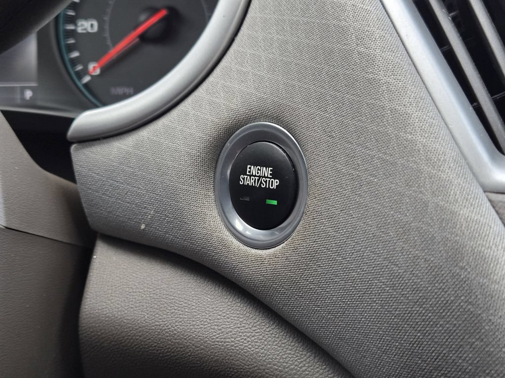 Used 2024 Chevrolet Malibu LT FWD image 23