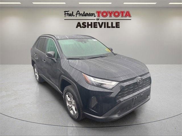 Used 2023 Toyota RAV4 XLE image 41