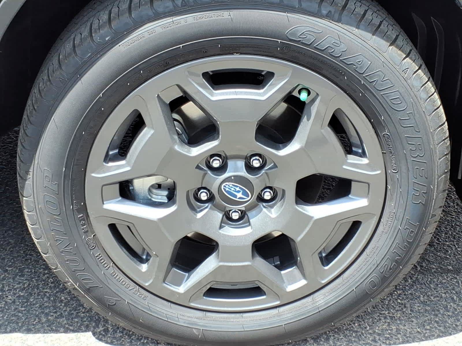 Certified 2026 Subaru Outback Premium AWD/4WD image 9