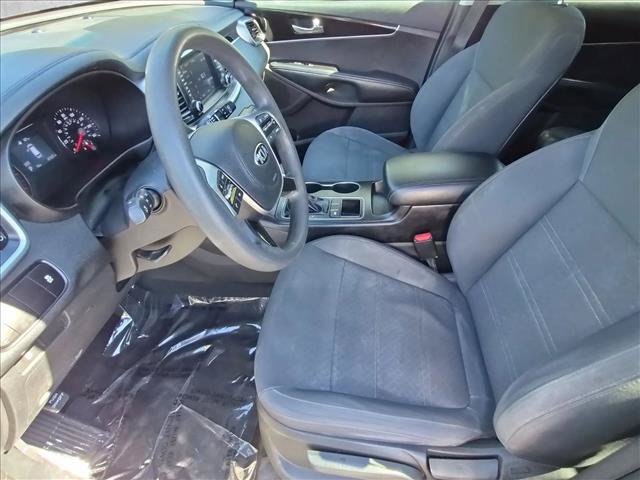 Used 2019 Kia Sorento L FWD image 15