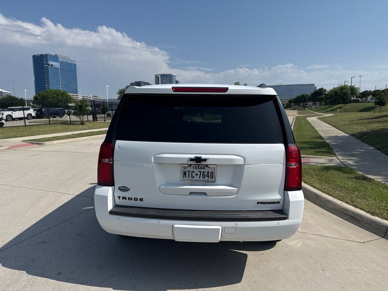 Used 2019 Chevrolet Tahoe Premier RWD image 9