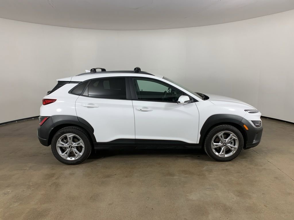 Used 2023 Hyundai Kona SEL image 7