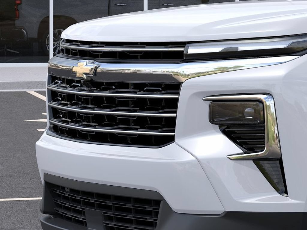 New 2026 Chevrolet Traverse LT w/ Driver Confidence Package AWD/4WD image 13