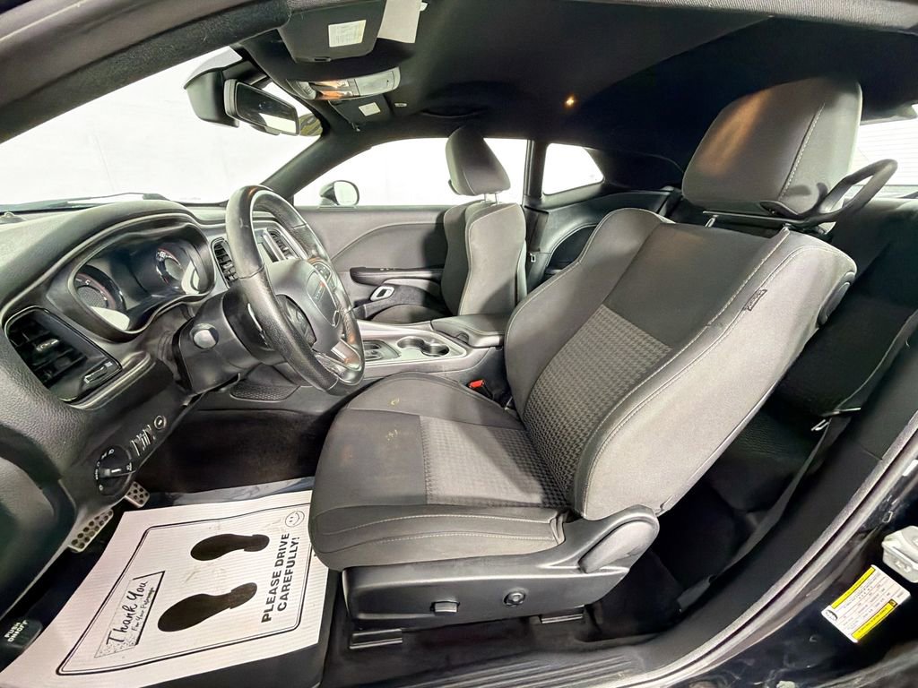 Used 2019 Dodge Challenger R/T w/ Driver Convenience Group image 19