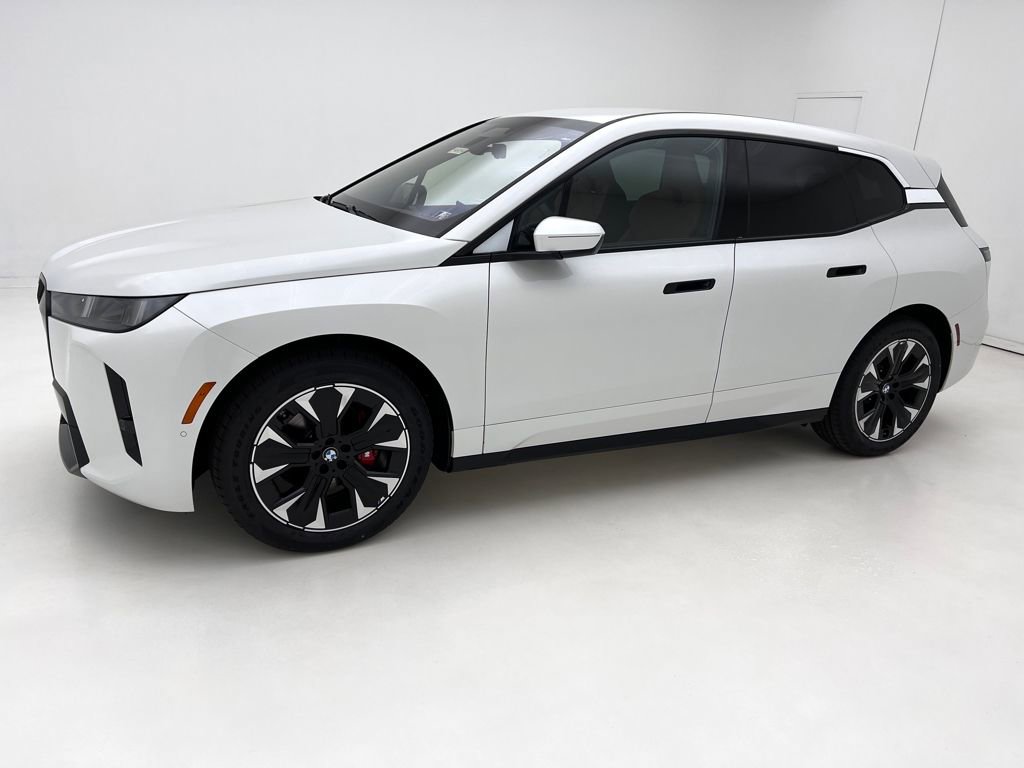 New 2026 BMW iX xDrive45 w/ M Sport Package image 2