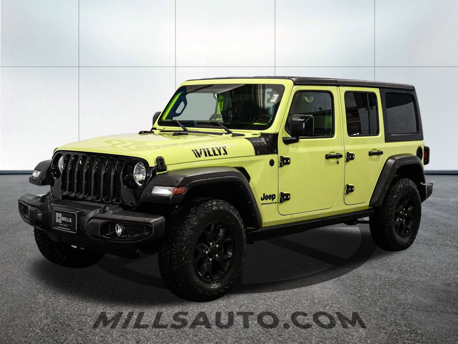 Used 2023 Jeep Wrangler Willys image 2