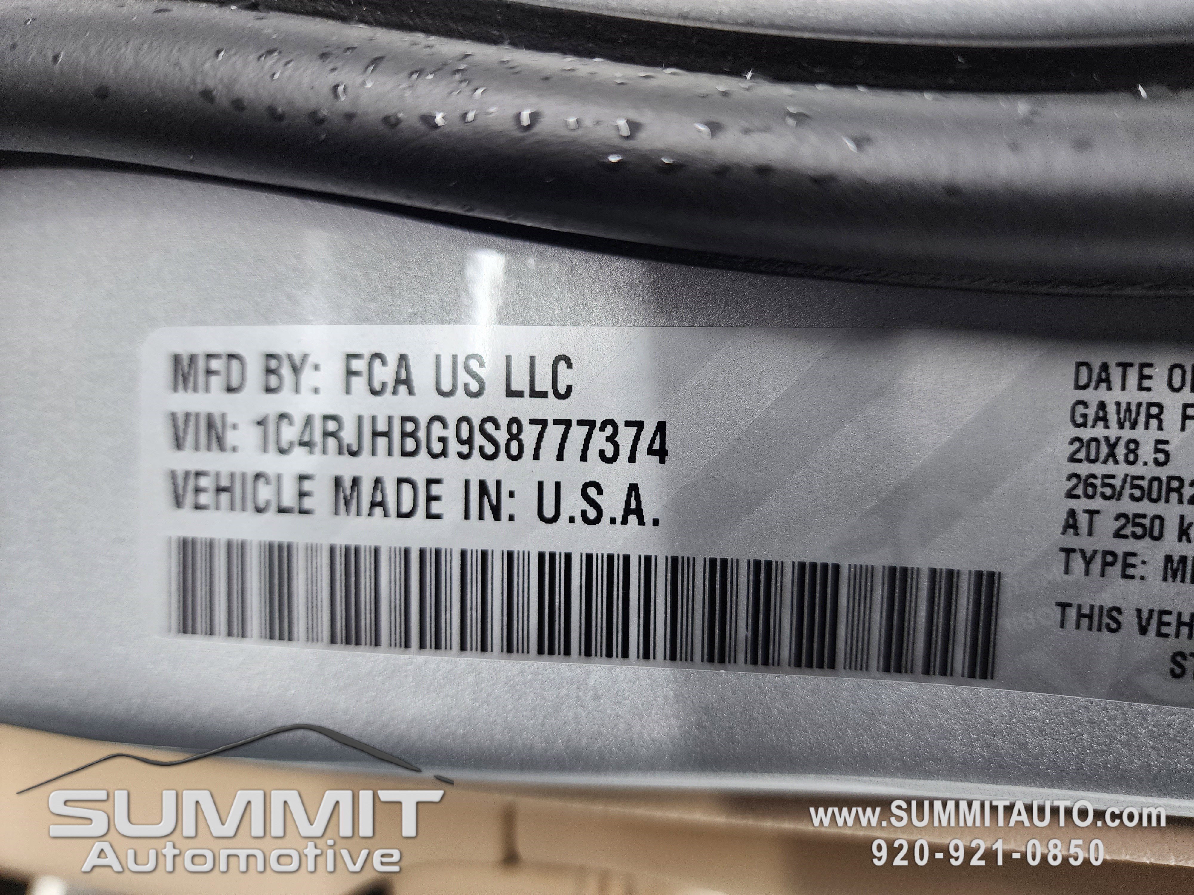 New 2025 Jeep Grand Cherokee Limited w/ Black Appearance Package image 69