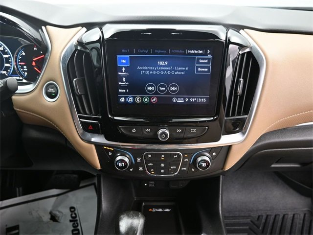 Used 2022 Chevrolet Traverse Premier image 14