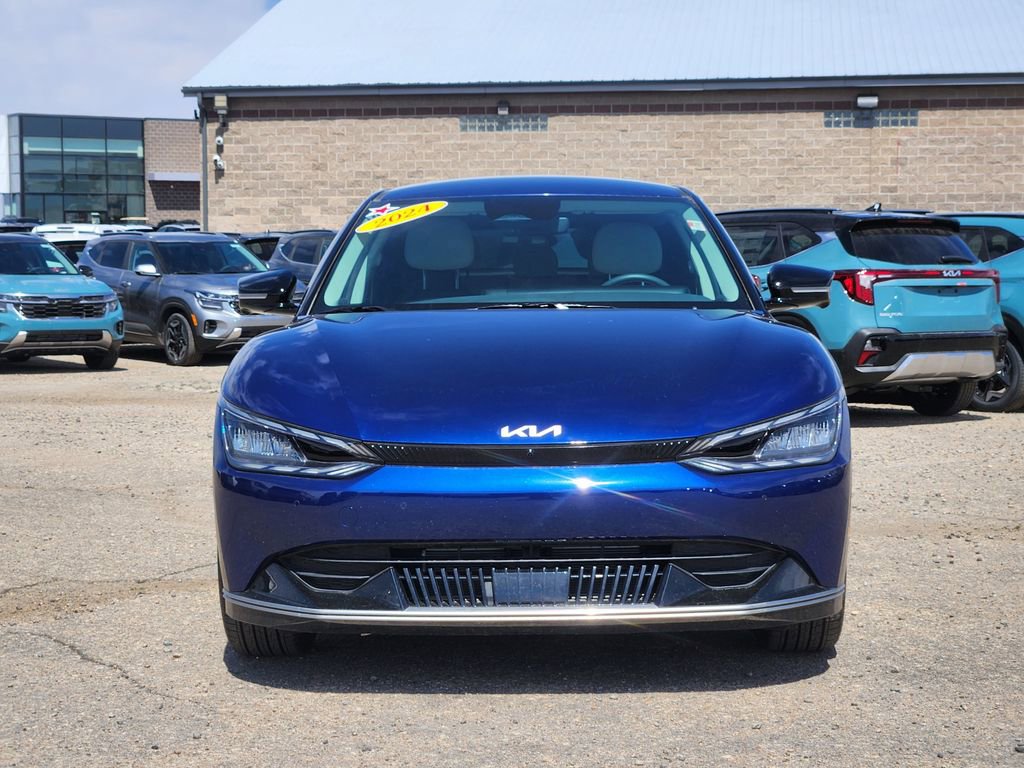 Used 2024 Kia EV6 Wind w/ Wind Technology Package RWD image 5