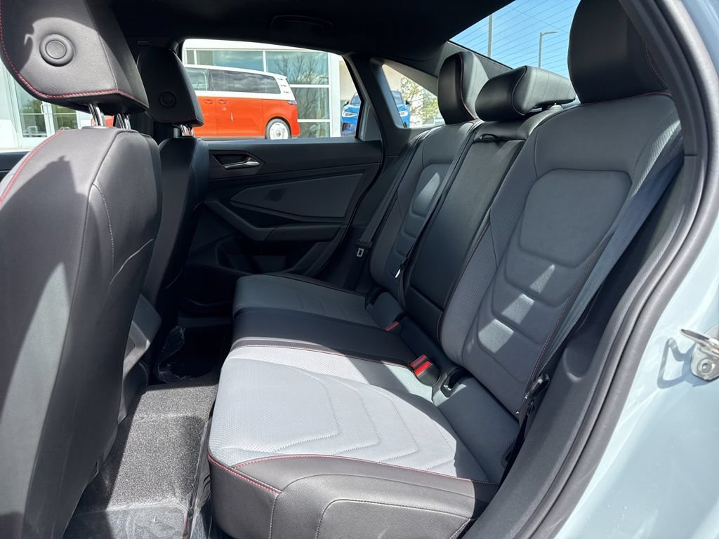 New 2026 Volkswagen Jetta GLI Autobahn FWD image 24