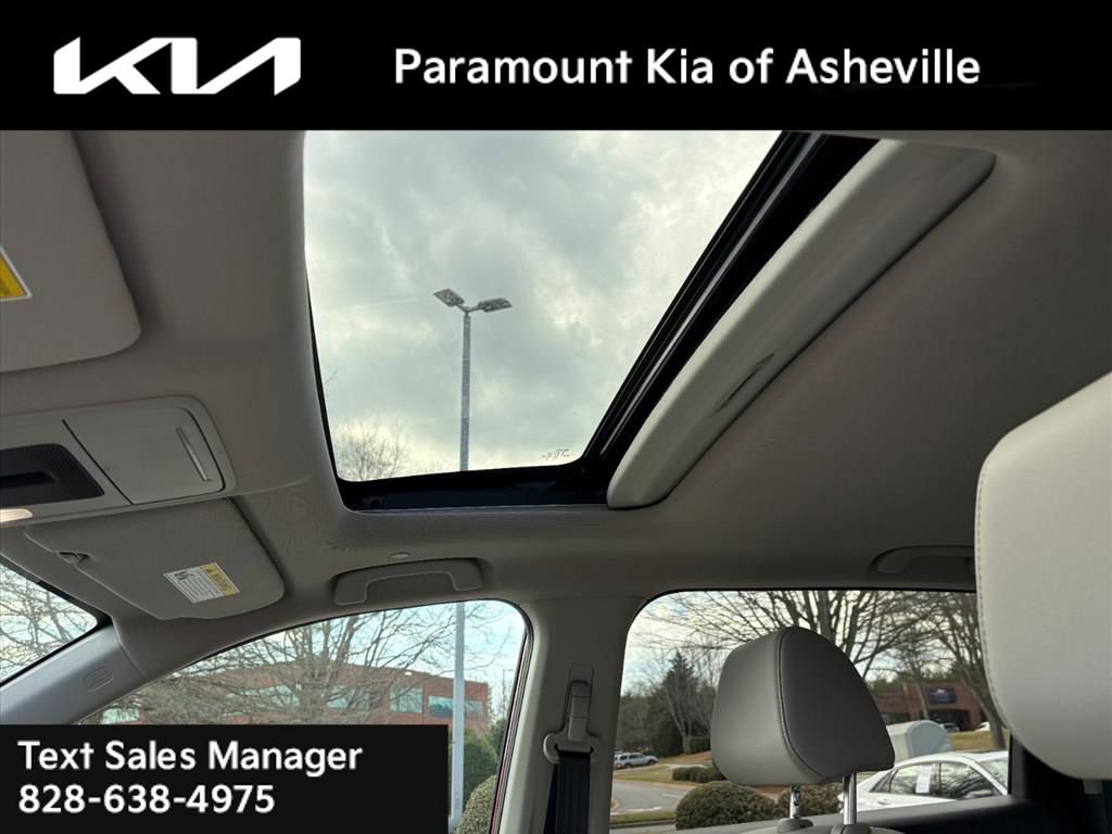 Used 2023 Honda CR-V EX-L image 12