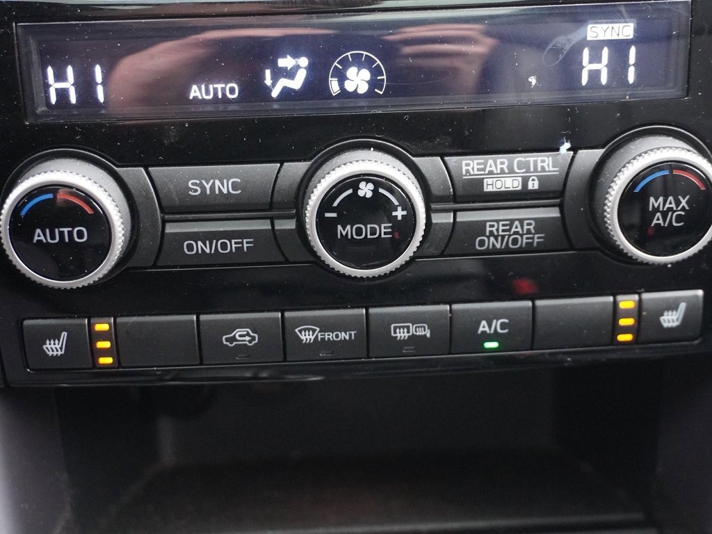 Used 2021 Subaru Ascent Limited w/ Technology Package image 62